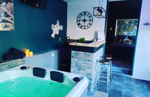 Saint-Menet Hotel | l'Everest Rooms