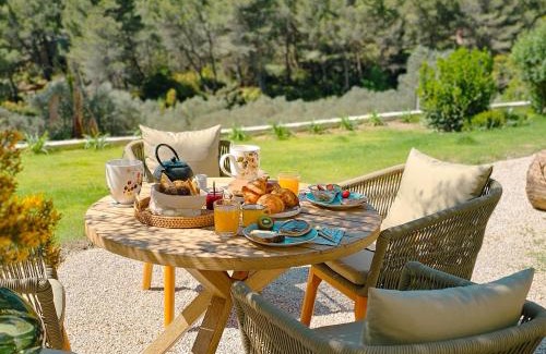 Les Baux-de-Provence House | L'hôtel des oiseaux