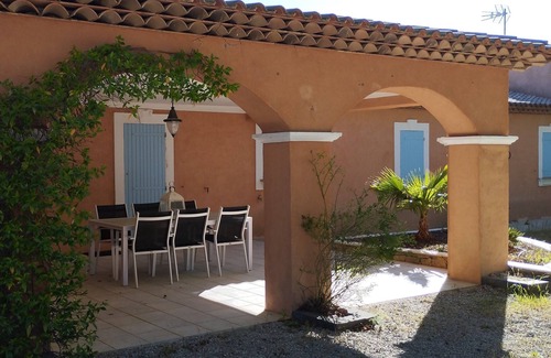 Les Arcs-sur-Argens Villa | L'hacienda Provençale Les Palmiers