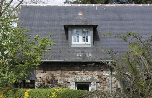 Pleyben Apartment | L'herbe des nuits.