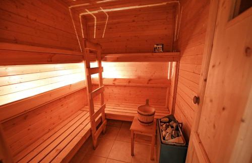 Biron Ski Chalet | L'Heureux Rêve