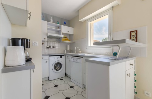 Saint-Jean-de-Monts Apartment | L'Hollywood Zen - One Bedroom Apartment, Sleeps 4