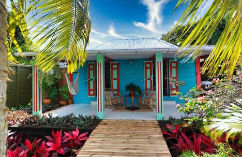 Basse Vallee House | L'incroyable maison de Mamie MECHANT