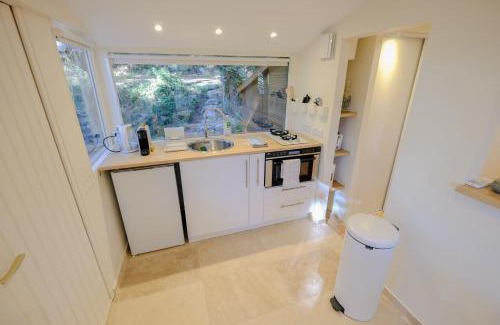 Aix-en-Provence Apartment | L'intimiste