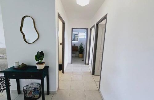 Quartier Desert Apartment | L'Oasis de Désert Ste Luce à 400m de la plage avec parking privé