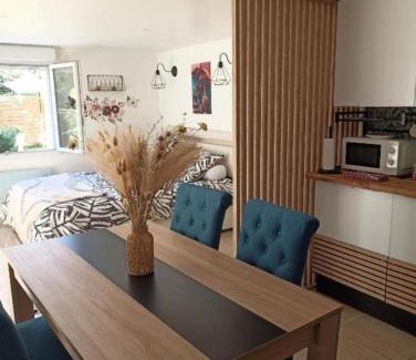 Saint-Maurice-de-Beynost Apartment | L'océane
