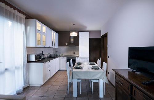 Quercegrossa Apartment | L'Olivo nel Chianti