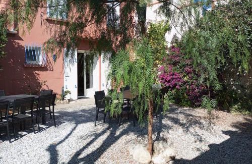 Elne Bed & Breakfast | L'Orangeraie