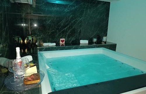 Scalea Bed & Breakfast | L'Orologio Guest Rooms