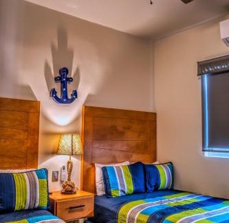 Benito Juarez House | L15 Modern Private Pool Home
