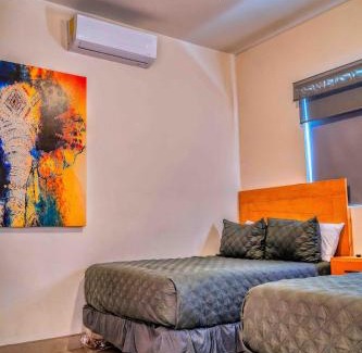 Benito Juarez House | L15 Modern Private Pool Home
