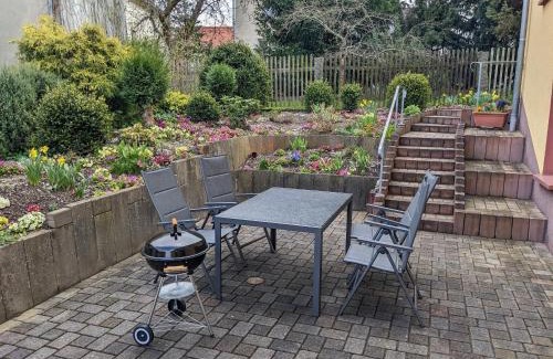 Lichtenhain Apartment | L8 - Urlaubsmagie- Helle Unterkunft am Wanderweg