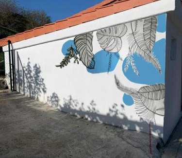 Ramales de la Victoria Apartment | La Antigua Cuadra es un alojamiento de piedra y altos techos de madera con mucho encanto, jardín privado con barbacoa y acceso al río Asón