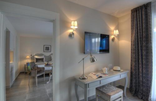 California - Pezou Hotel | La Bastide de l'Oliveraie