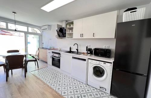 Rincon de la Victoria Apartment | La Bella escondida Piscina Campo de golf solarium y parking en centro historico