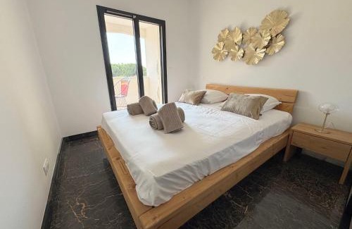 La Celle-sous-Gouzon Apartment | La belle Civita de Pietrosella