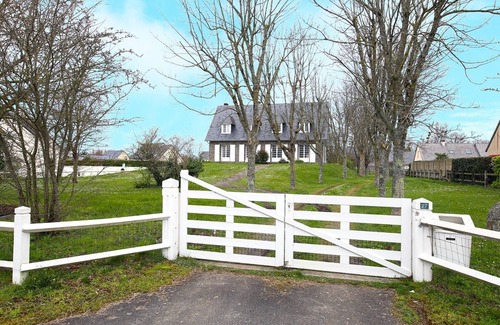 Hauteville-sur-Mer House | La Belle Etoile - Maison avec grand jardin