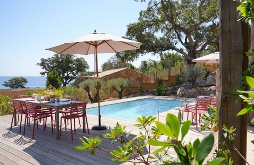 Pinarellu Villa | La Bergerie des Oliviers vue mer Accès Plage