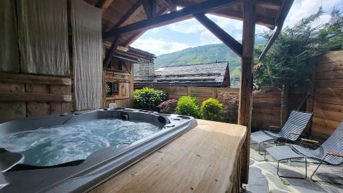 Bourg-Saint-Maurice Bed & Breakfast | La Bergerie du Miravidi