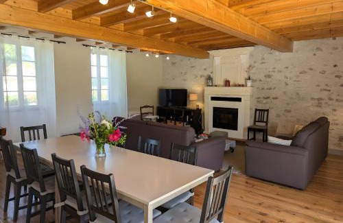 Verrieres House | La Bonne Chauffe - La Longère