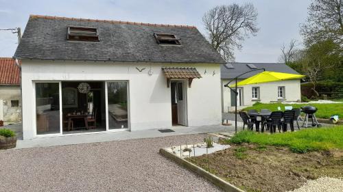Englesqueville-la-Percee House | La Bourgandie