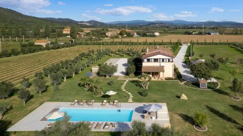 Campiglia Marittima Villa | LA BUGANVILLA 14, Emma Villas