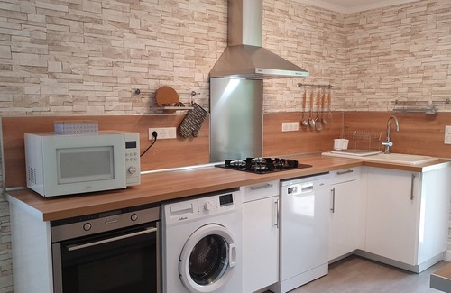 Saint-Andre-dAllas House | La Buissonade" 3* air-conditioned gîte near Sarlat for 1 to 6 people.