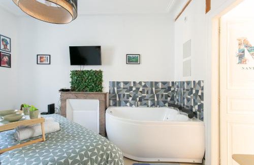 Canclaux Apartment | La bulle de Canclaux, balnéo