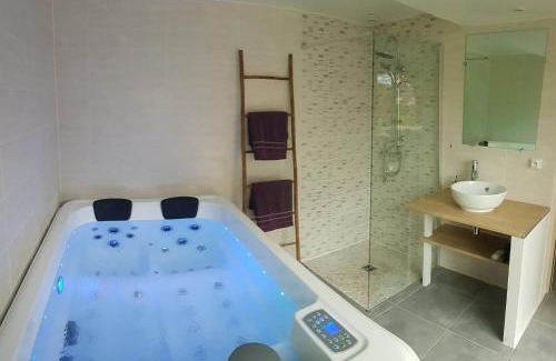 Saint-Maurice Apartment | La Bulle
