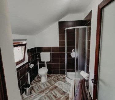 Tasca Ski Chalet | La butuci