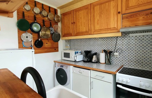 Agon-Coutainville House | la Cabane au Fond du Jardin La Bégude