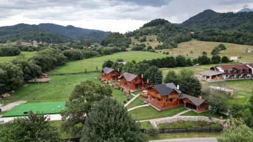 Rasnov Cabin | La Cabane Râșnov