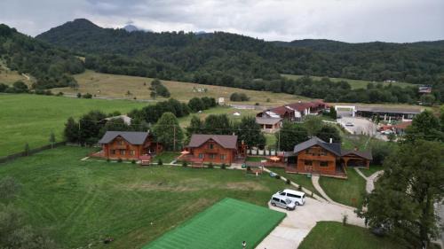 Rasnov Cabin | La Cabane Râșnov