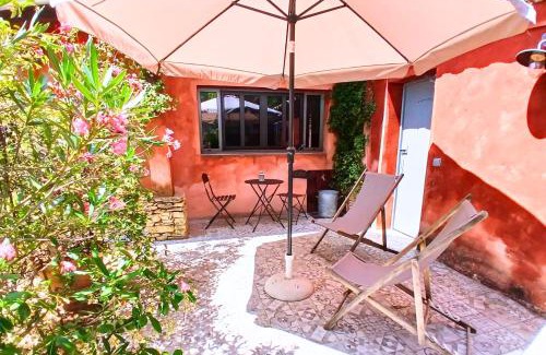 Entrechaux Apartment | La Cachette de Pie - Maisonnette - WIFI - TERRASSES - LOCAL VÉLO