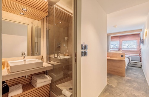 Arc-1950 Hotel | La Cachette - Friendly Hotel