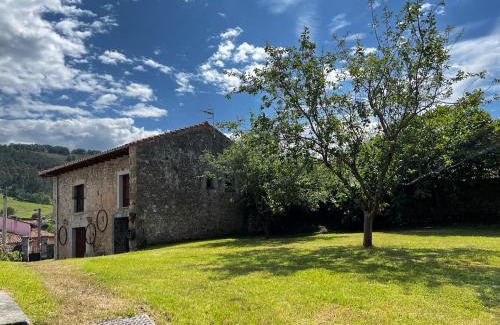 Vidiago House | La Campera Vacation Home in Vidiago