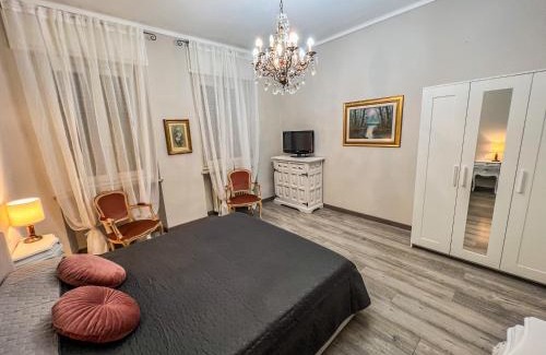 Vercelli Apartment | La Casa Bianca