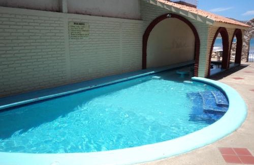 Zona Dorada House | La Casa Contenta