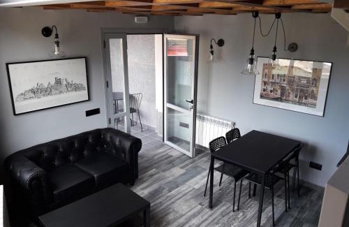 Villarejo del Valle Apartment | La Casa de Anne Marie
