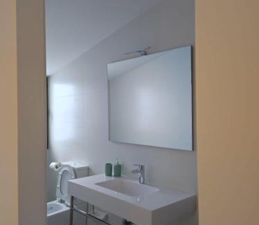 Castril House | La Casa de la Plaza
