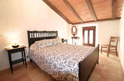 Los Marines House | La Casa de la Tierra by SIERRA VIVA