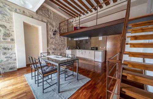 Toledo City Center Apartment | La Casa de San Justo - Living Toledo