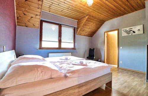 Obermaubach Apartment | La casa de vacaciones-Obermaubach