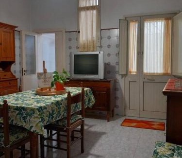 Veglie Apartment | La Casa Degli Artisti