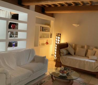 Montepulciano House | La casa dei caprioli appartamento in casale