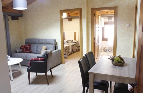 Anguiano Apartment | La Casa del Abad