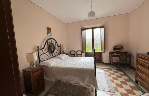 Guzman House | La Casa Del Contadino