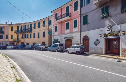 Chiusavecchia Apartment | La Casa Del Fabbro