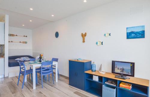 Bergeggi Apartment | La Casa del mare di Ginni e Virgi by Holiday World
