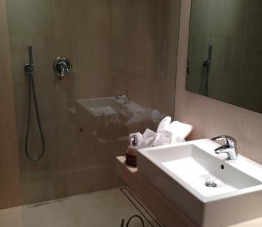 Lovere Old Town Apartment | La Casa Del Porto